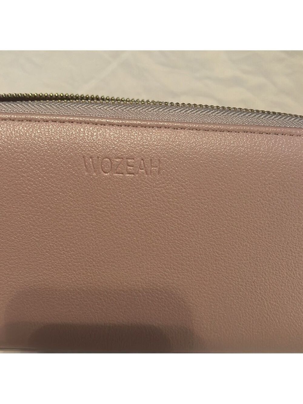 NWOT wozeah wristlet or use as wallet - Picture 4 of 7